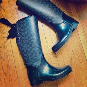 Coach rain boots size 8